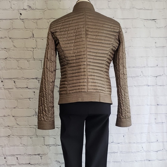 SOLD! ARMANI COLLEZIONI Down Filled Ribbed Coat 10 - Picture 4 of 8